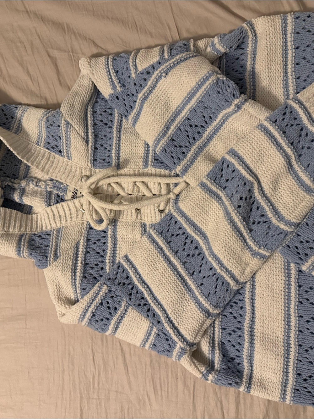 Lace-Up V-Neck Sweater Vest in Cream and Light Blue